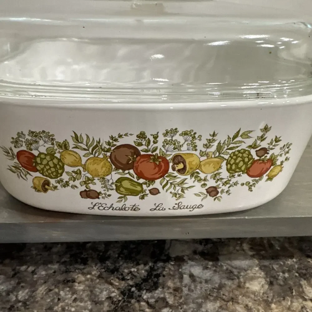 VTG Corning Ware Casserole Dish 4 Quart A-84-B Spice of Life L’Echalote La Sauge